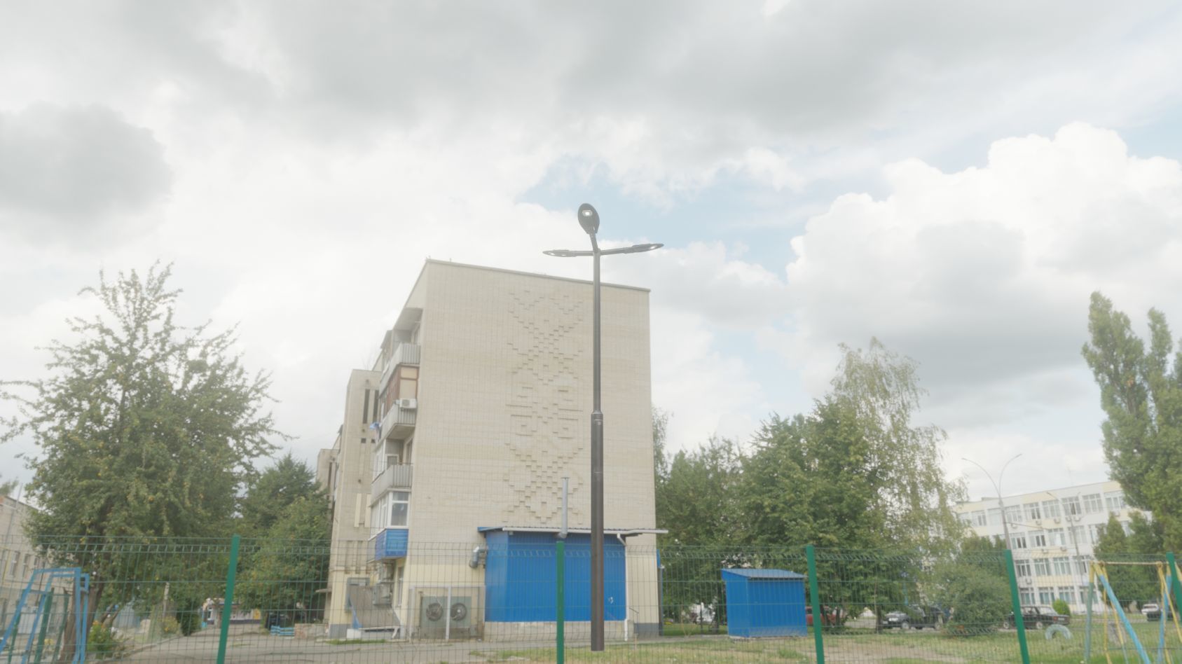 Sci-Fi Street Light 14 version 3 3m with pole 3 Low-poly 3D model_25