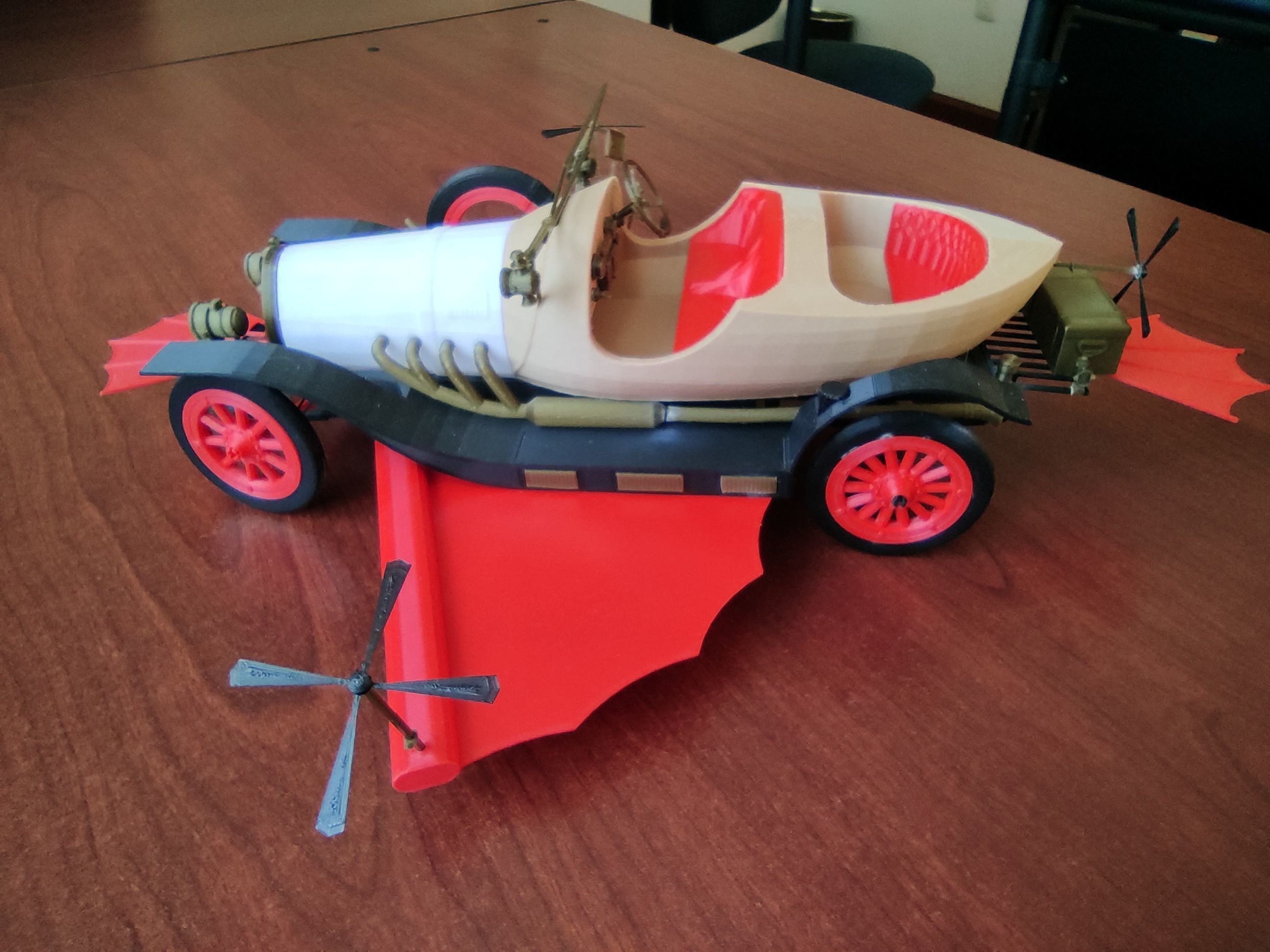 Chitty Chitty Bang Bang car PRINTABLE LOW POLY 3D print model_1