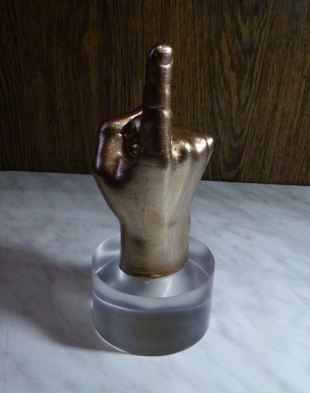 Statuette Instructions of the boss 3D print model_6