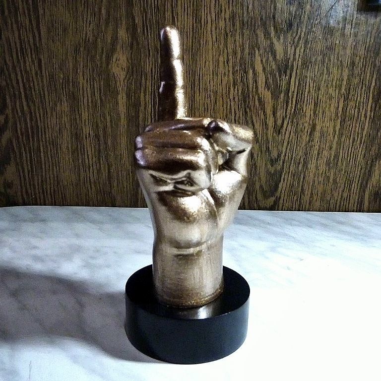 Statuette Instructions of the boss 3D print model_1