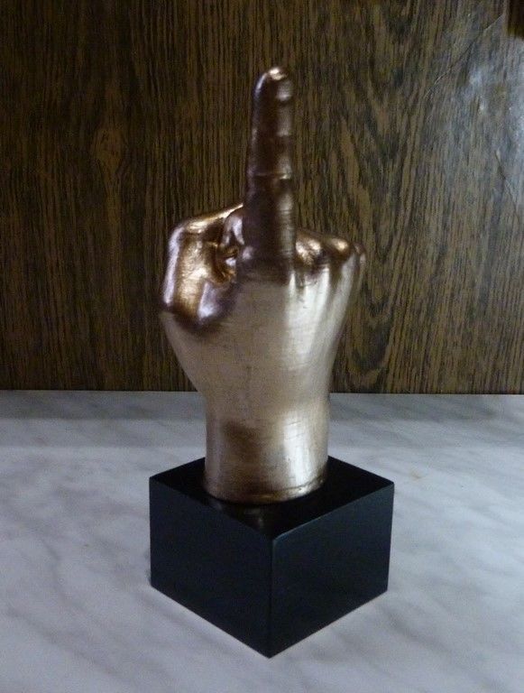 Statuette Instructions of the boss 3D print model_11