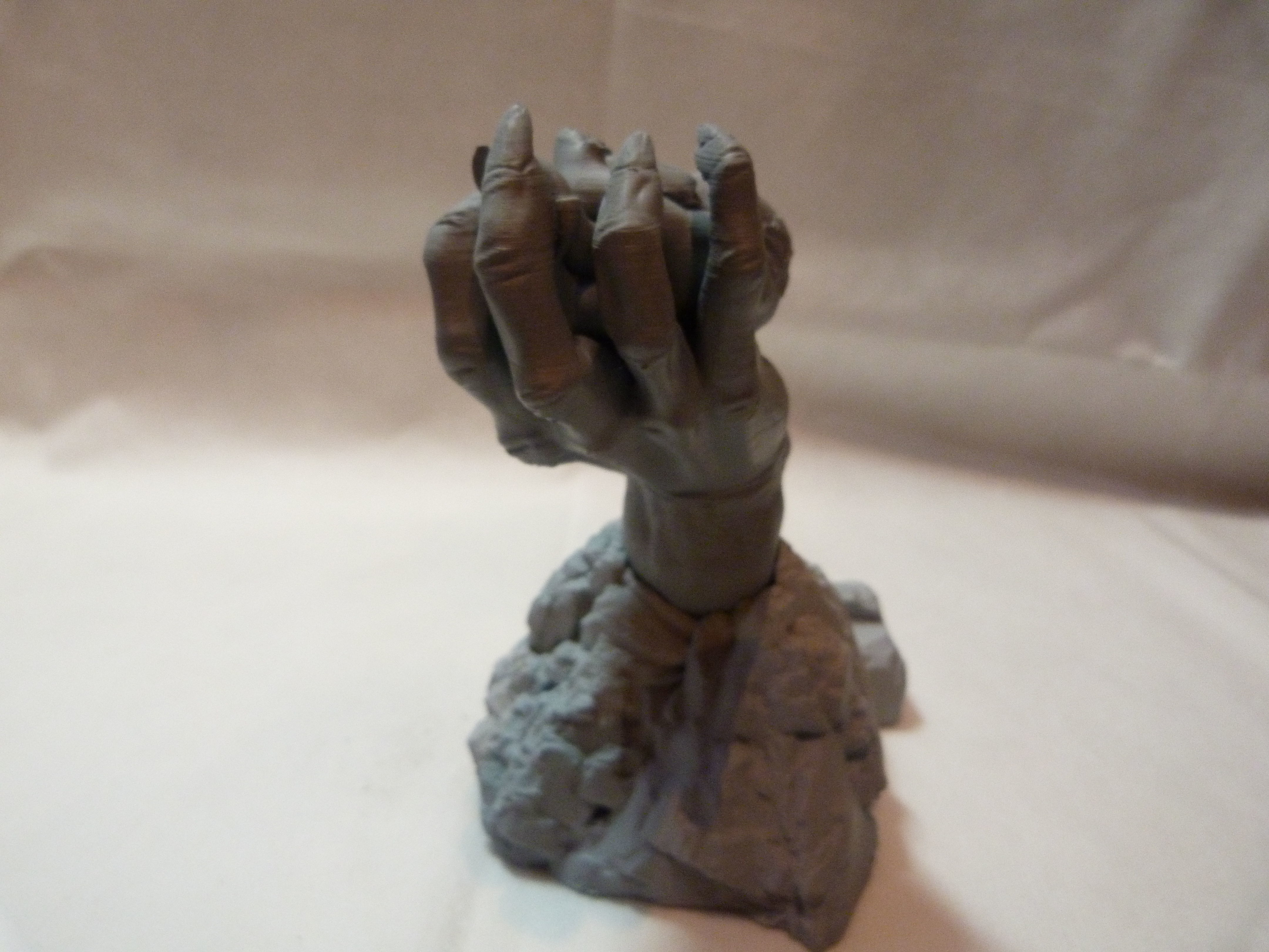 Heart in its claws 3D print model_22