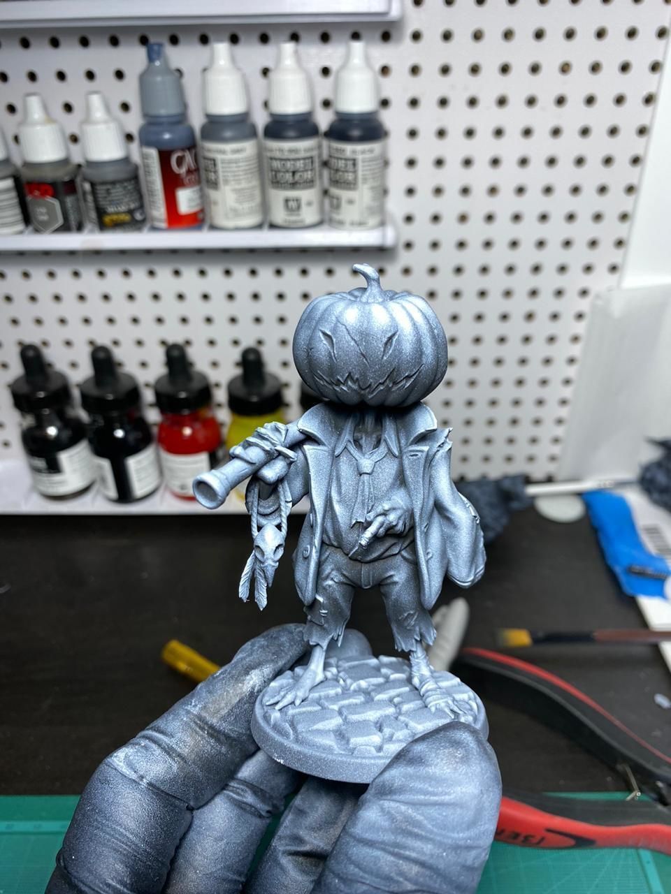 Pumpkin Scarecrow 32mm - 75mm scale 3D print model_5