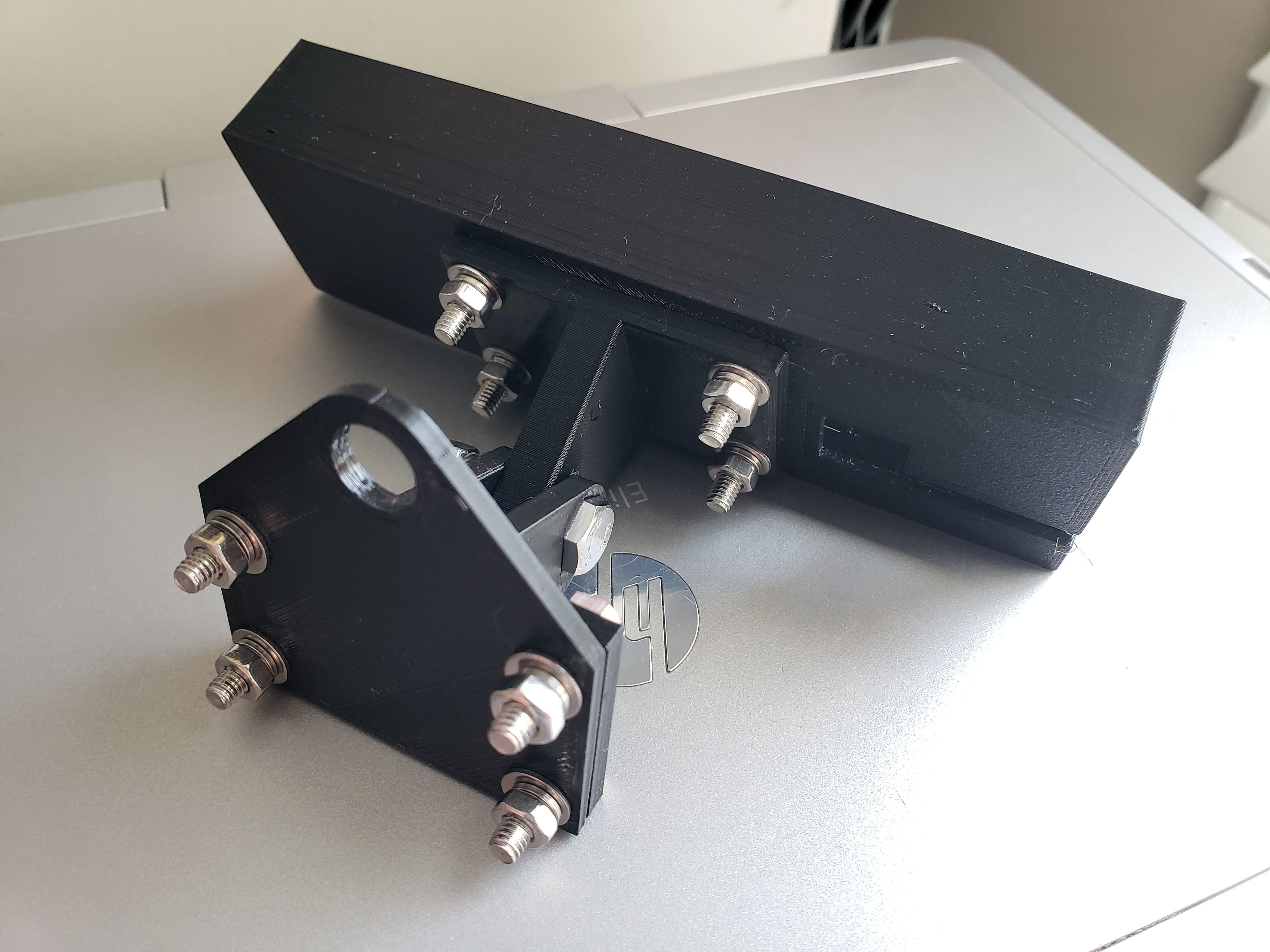 Yaesu FT-7100M Radio Head Mount 3D print model_4