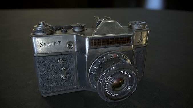 Retro Camera Low-poly 3D model