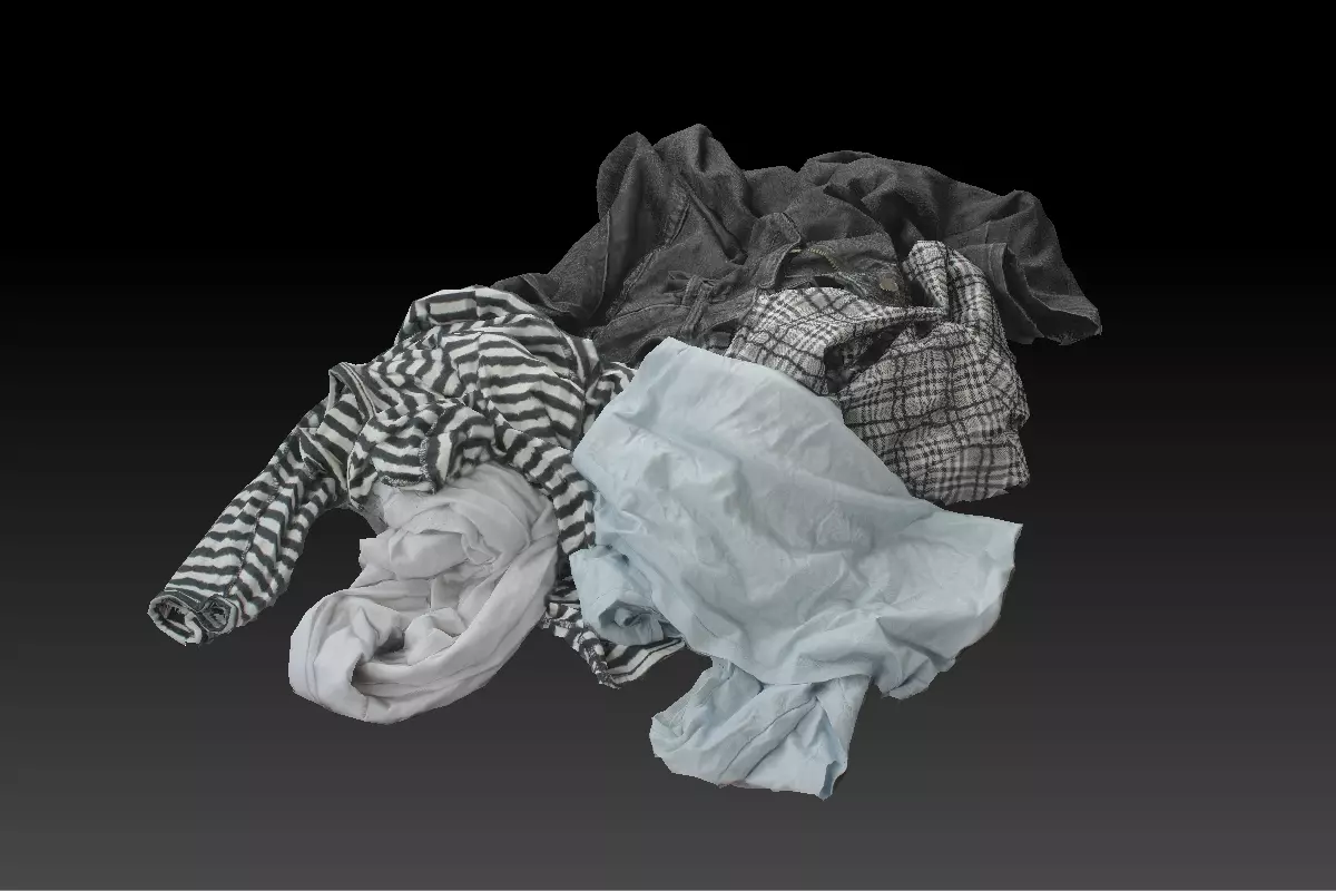 Pile of Cloths 3 Low-poly 3D model_0