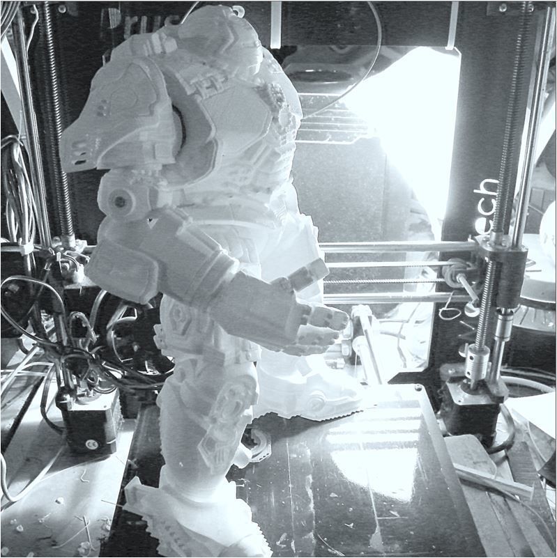 hulkbuster humanoid robot on printer 3D print model_1