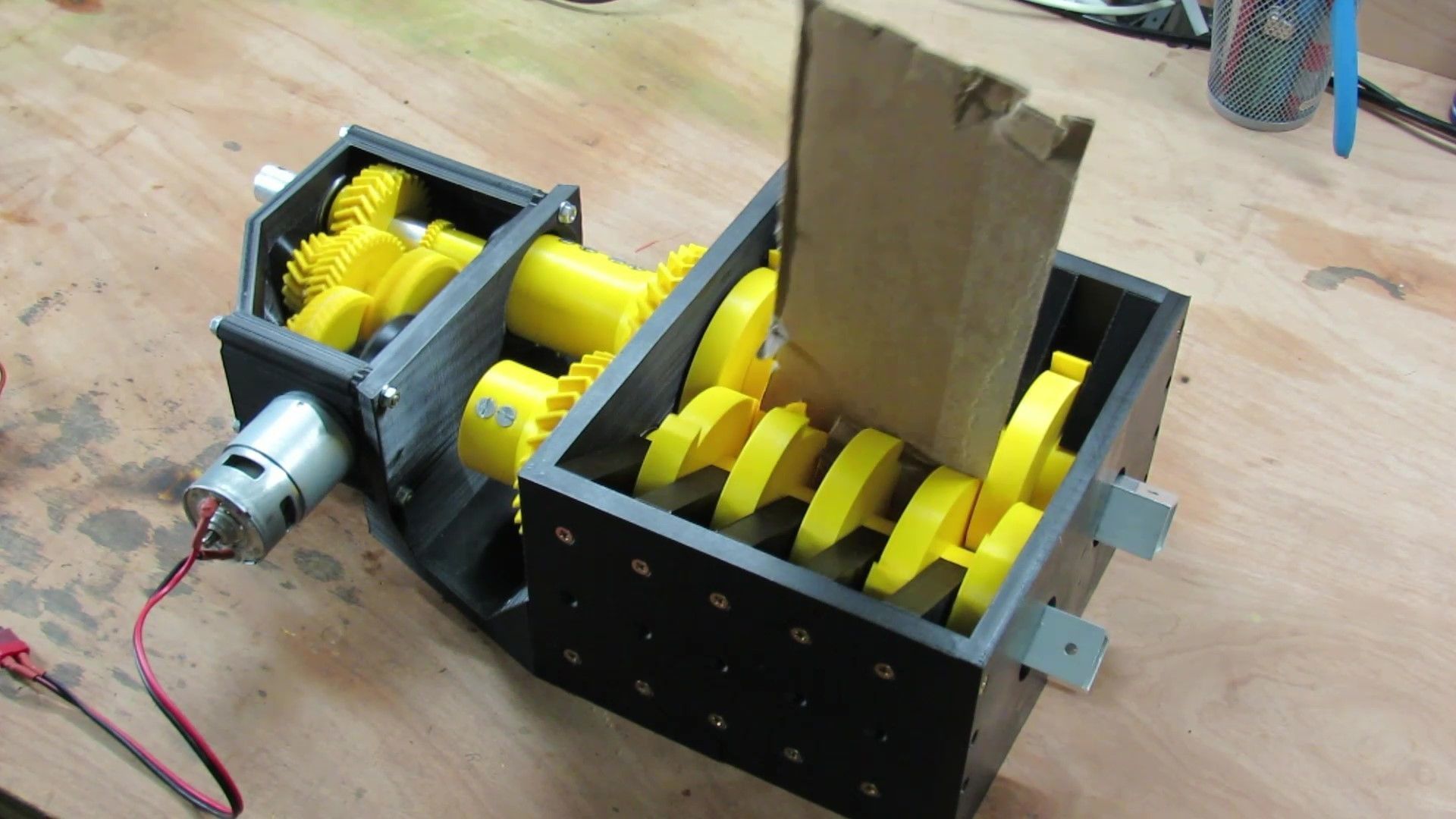 3D-printable shredder 3D print model_3