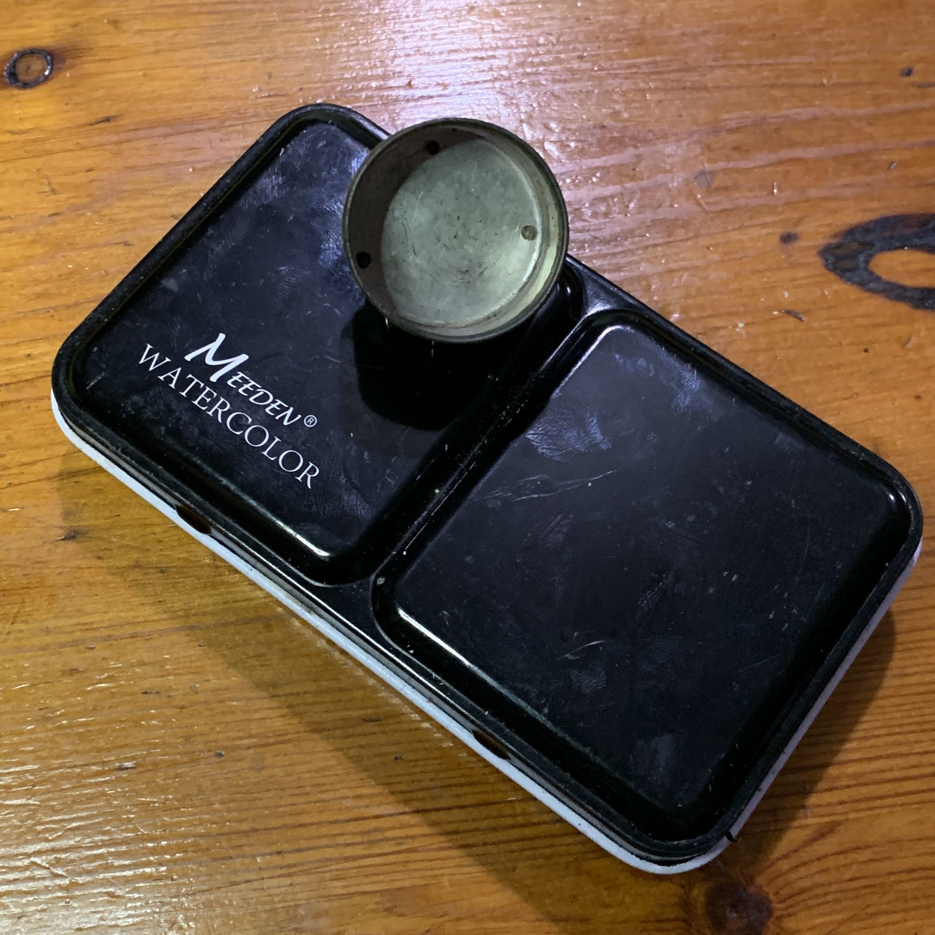 Water color palette fit to tin can palette 3D print model_4