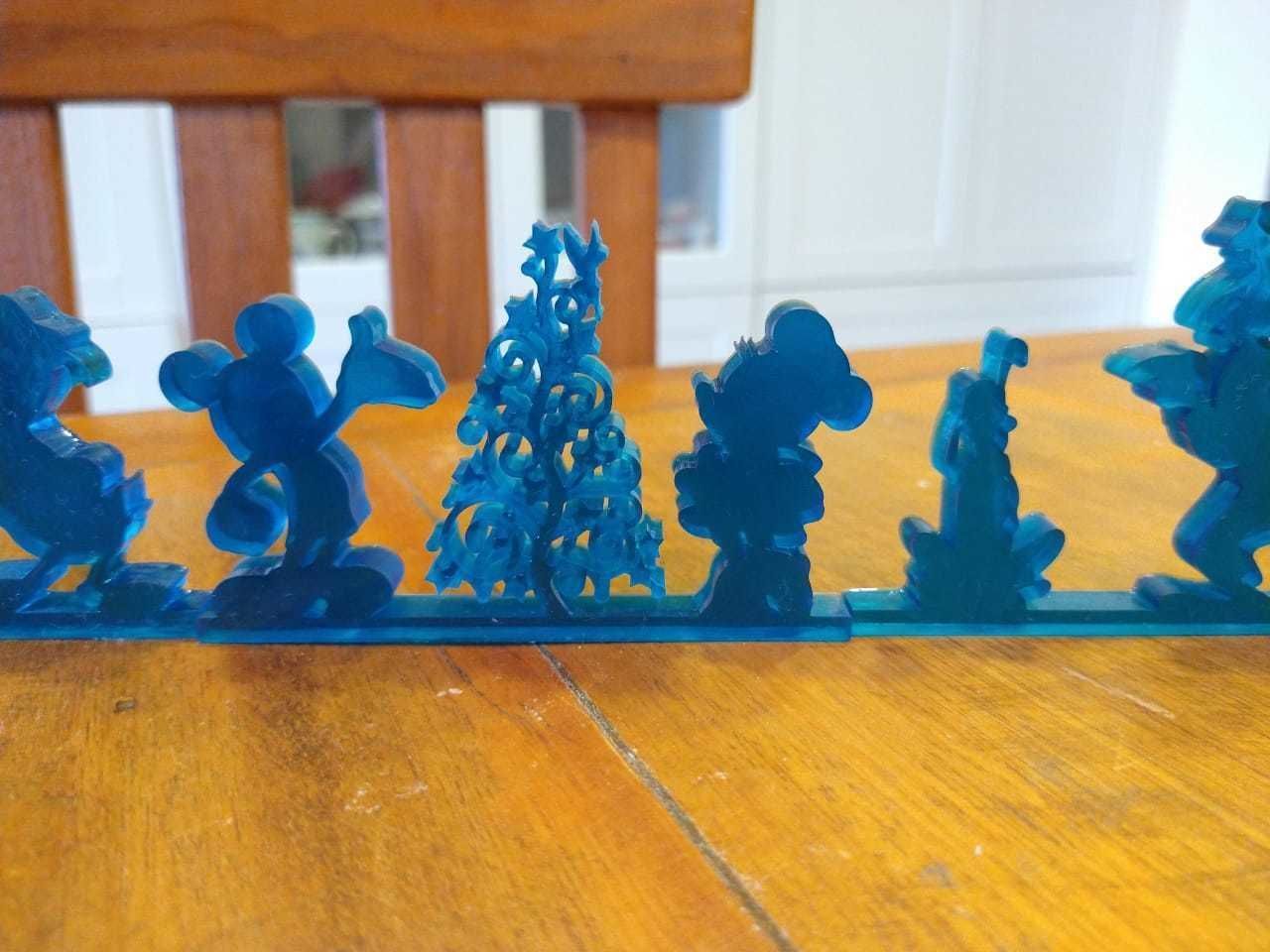 Mickey and Friends Christmas Silhouette 3D print model_1