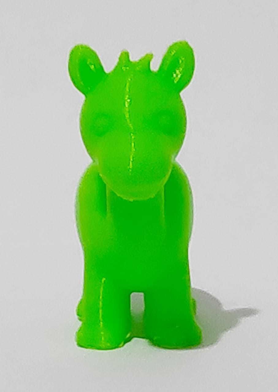 A cute Camel for decoration and play 3D print model_3