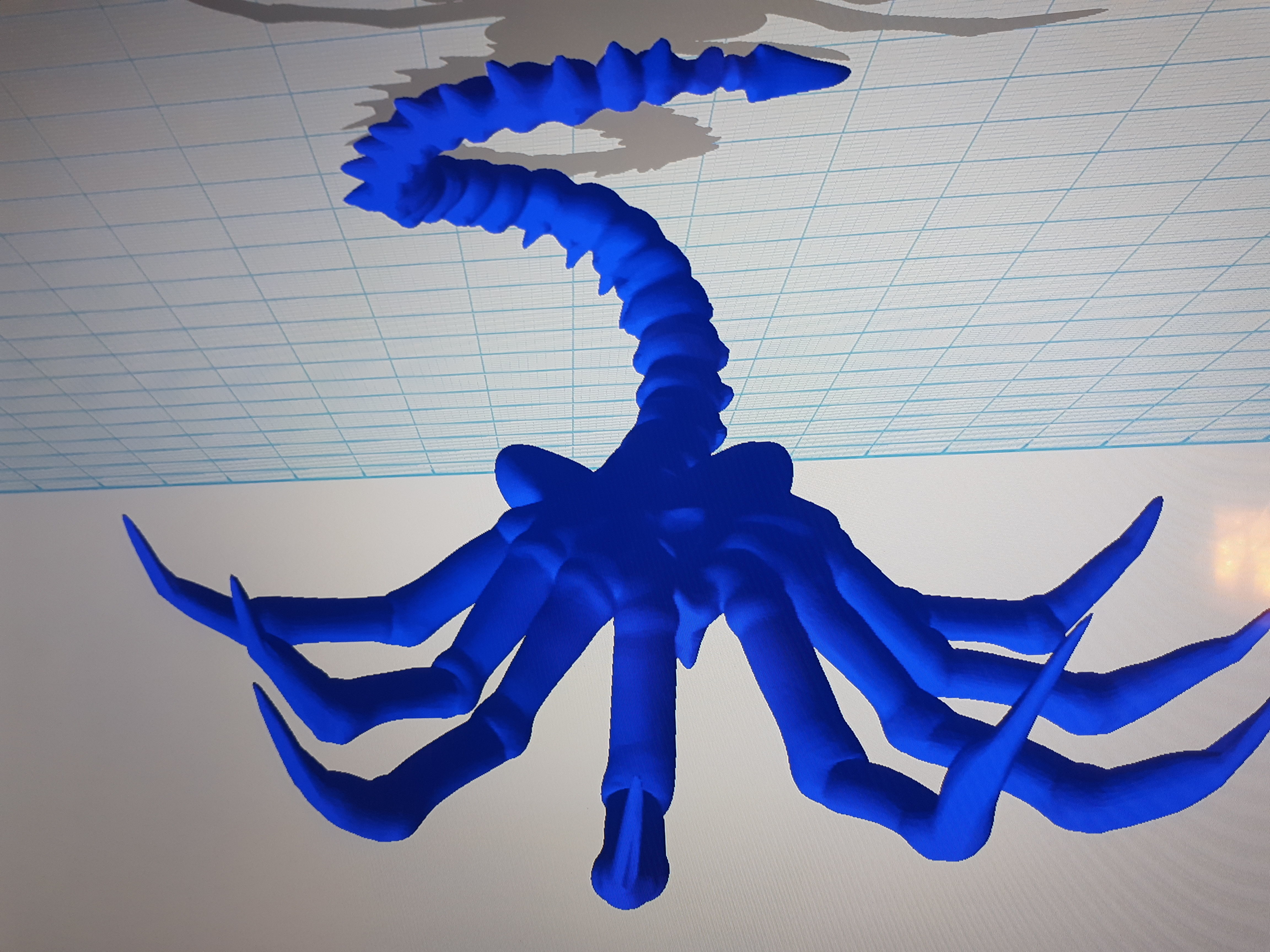 Queen Face Hugger 3D print model_1