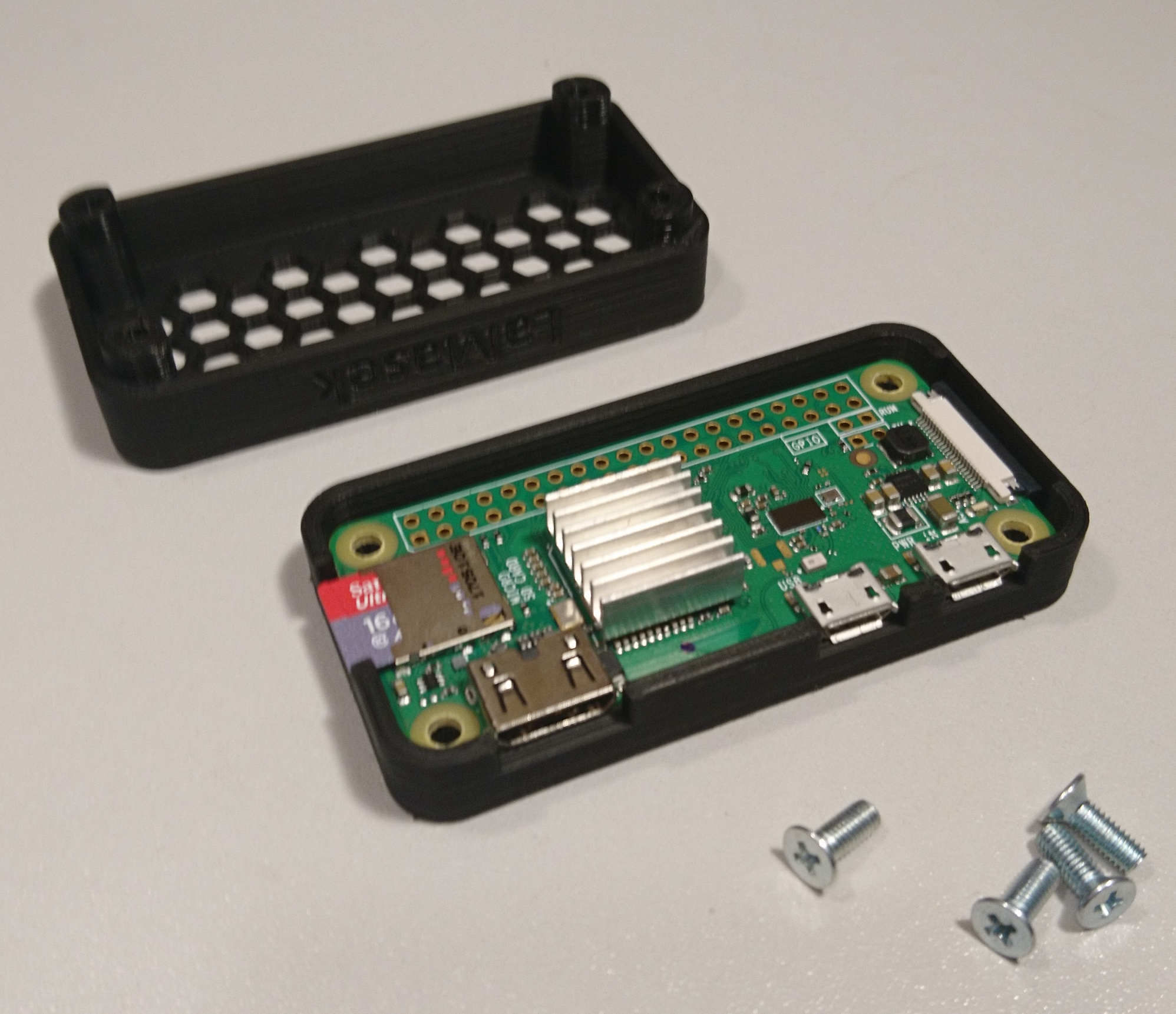 Raspberry PI Zero Enclosure free 3D model 3D printable | CGTrader