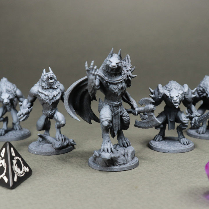 Werewolves bundle pre-supported  3D print model_1