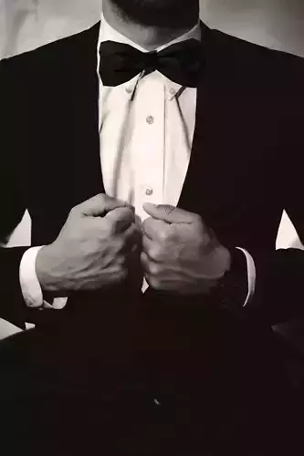 Low Poly Bow man in suit with tie 3D print model