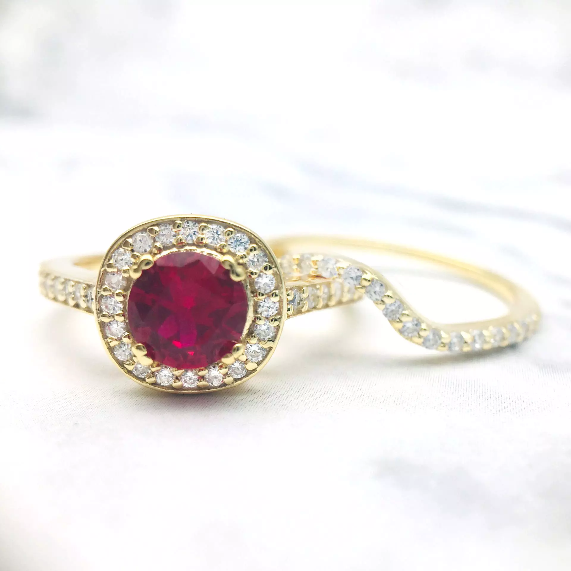 3DM Format Halo rose gold antique man made ruby bridal set 3D print model