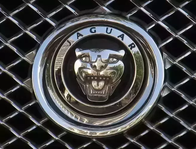 Jaguar XJ Free 3D model