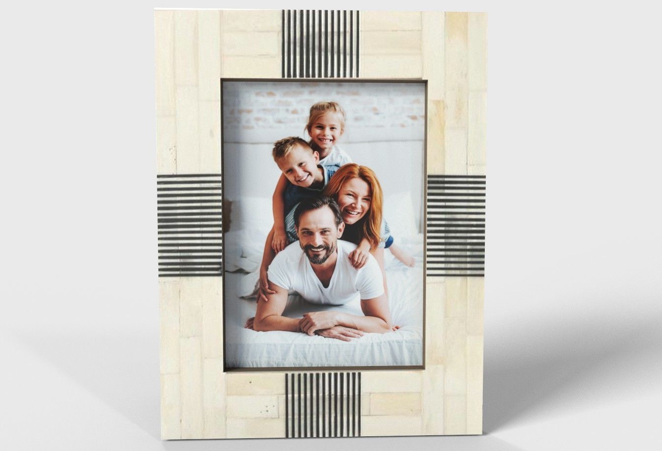Striped Bone Photo Frame 3D model_1