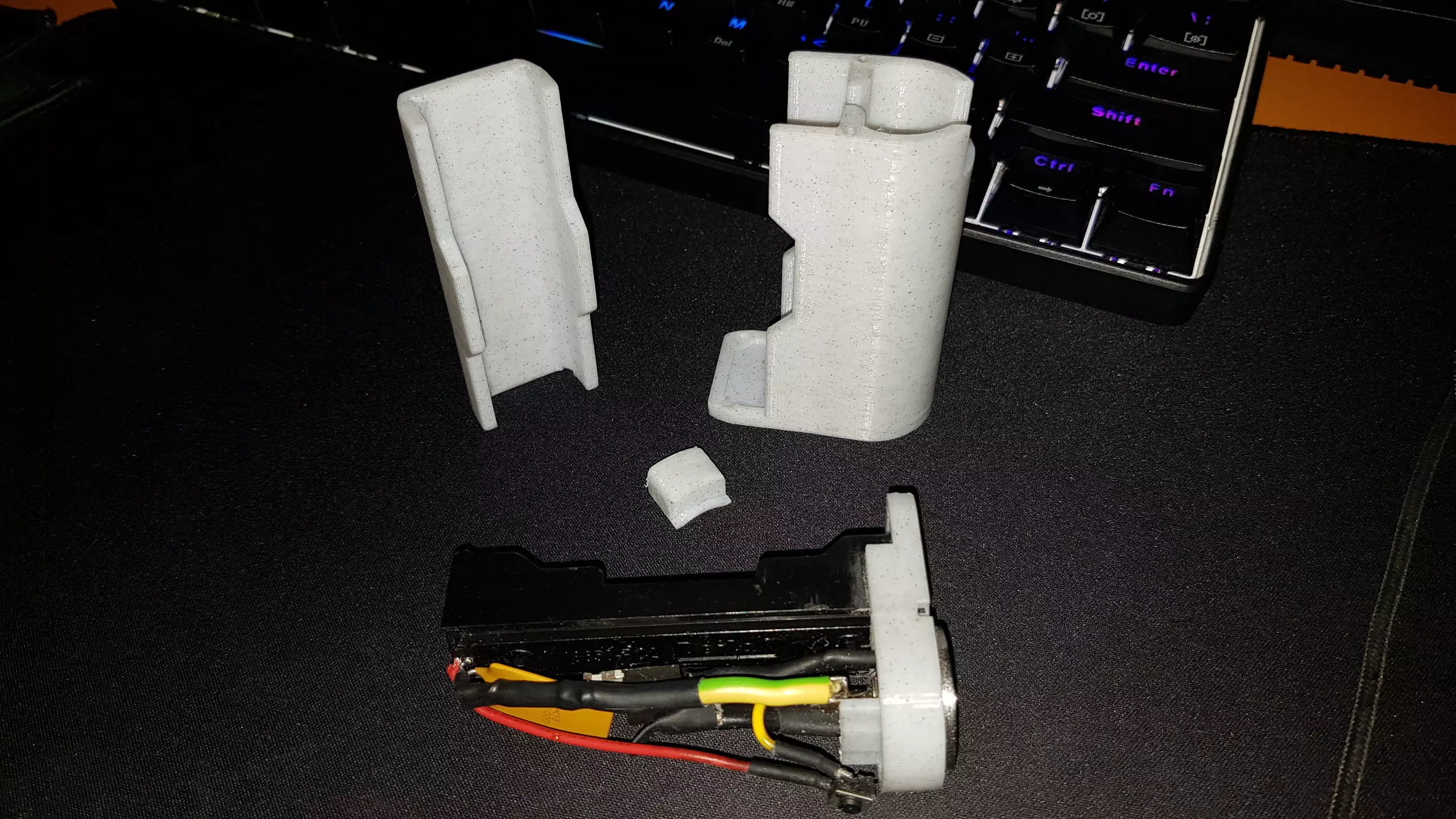 Single Battery Unregulated MOSFET Box Mod 3D print model_0
