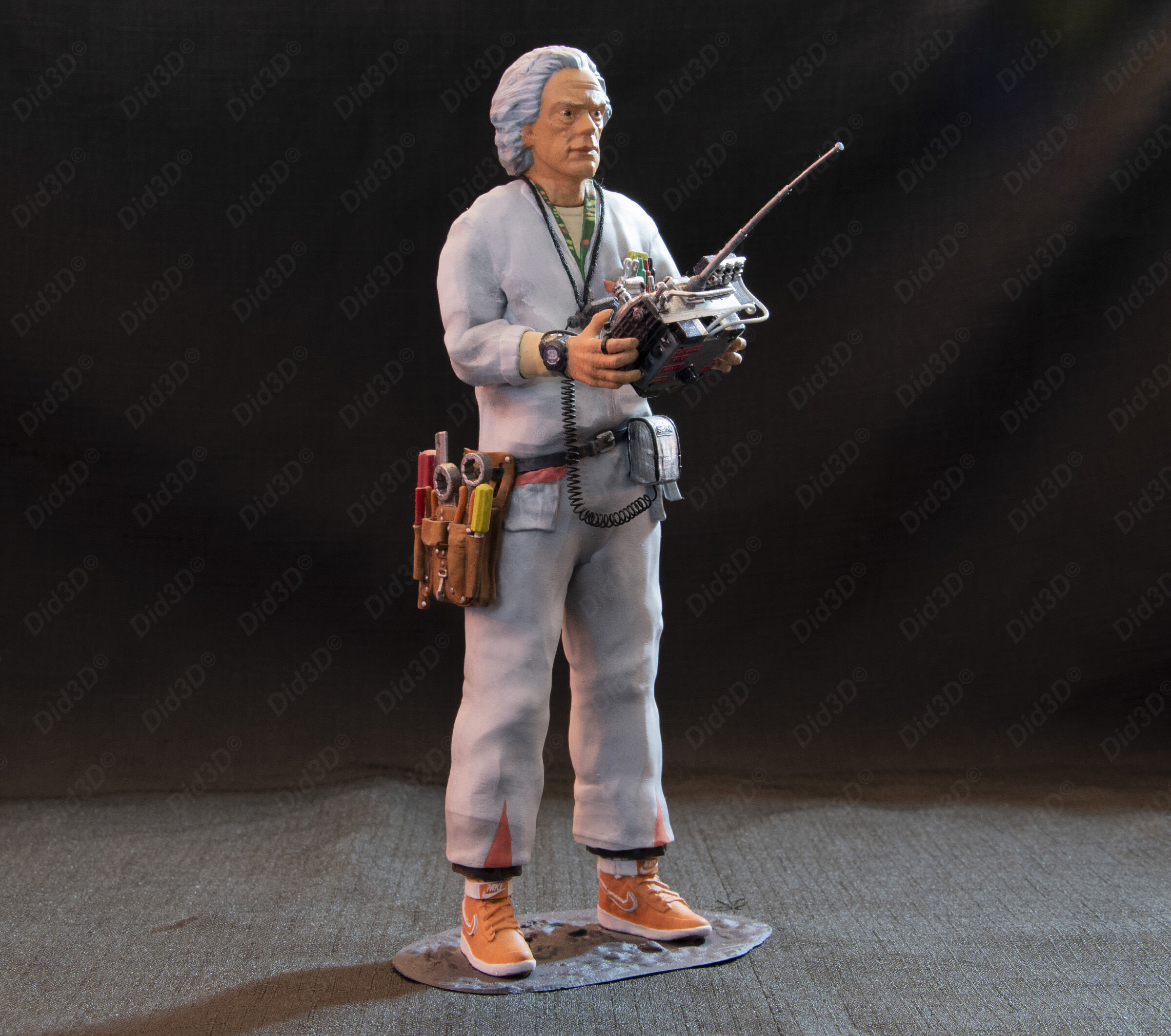 Doc Brown BTTF 1-8Scale 23cm Ready to Print 3D print model_1