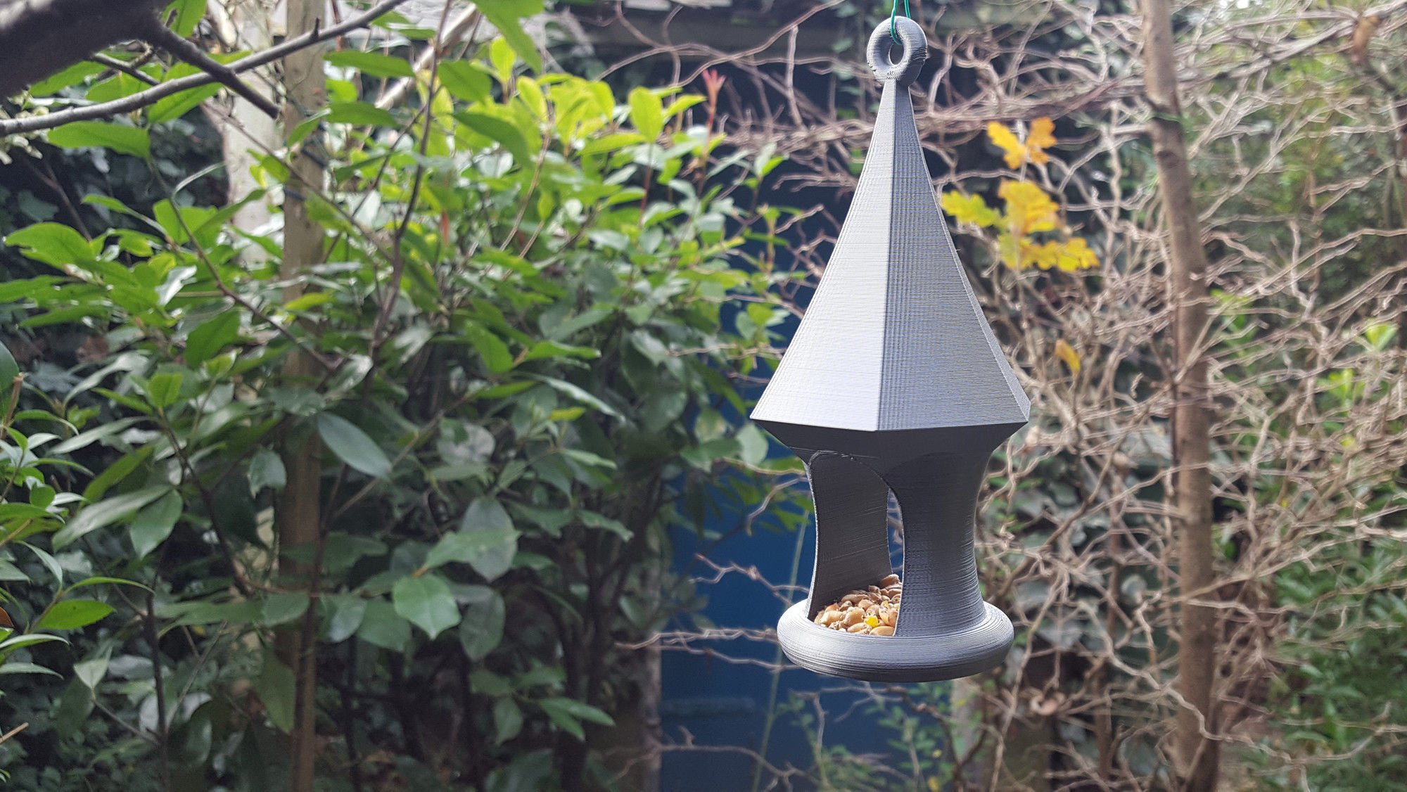 One Part Bird Feeder Free 3D print model_3