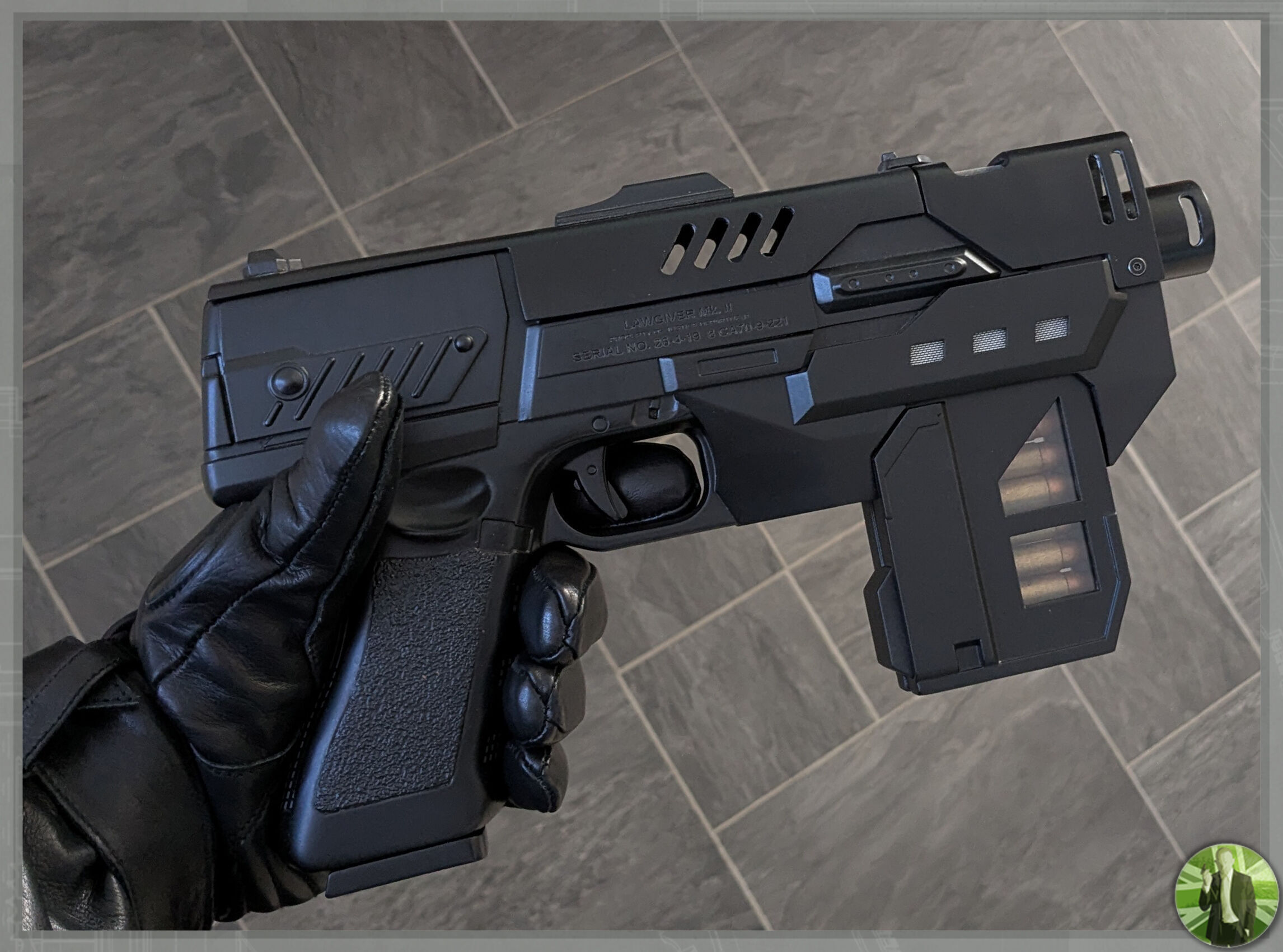 Dredd 2012 Lawgiver 3D print model_17