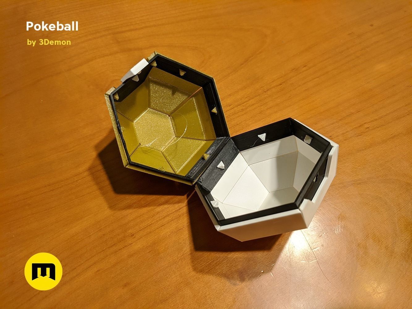 Foldable Pokeball Box Decoration Free 3D print model_12