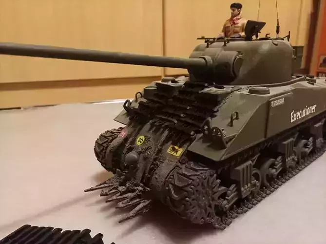 Churchill 1 16 Scale Tank Tracks Decoration Heng Long 3D print model
