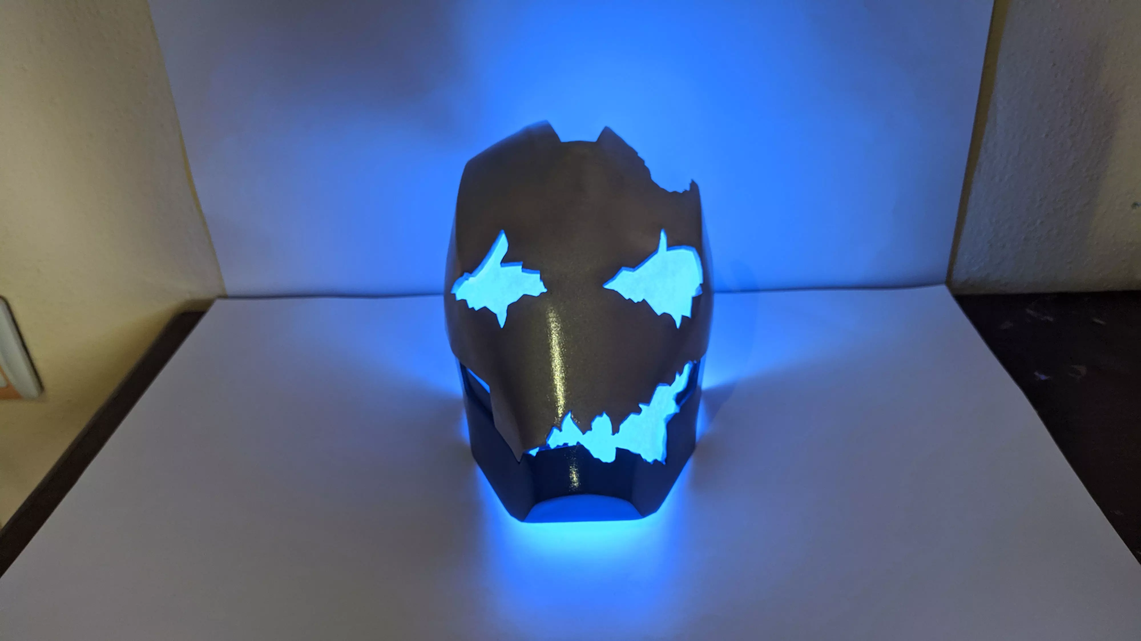 ULTRON MASK - MARK 1 IRON LEGION 3D print model_0