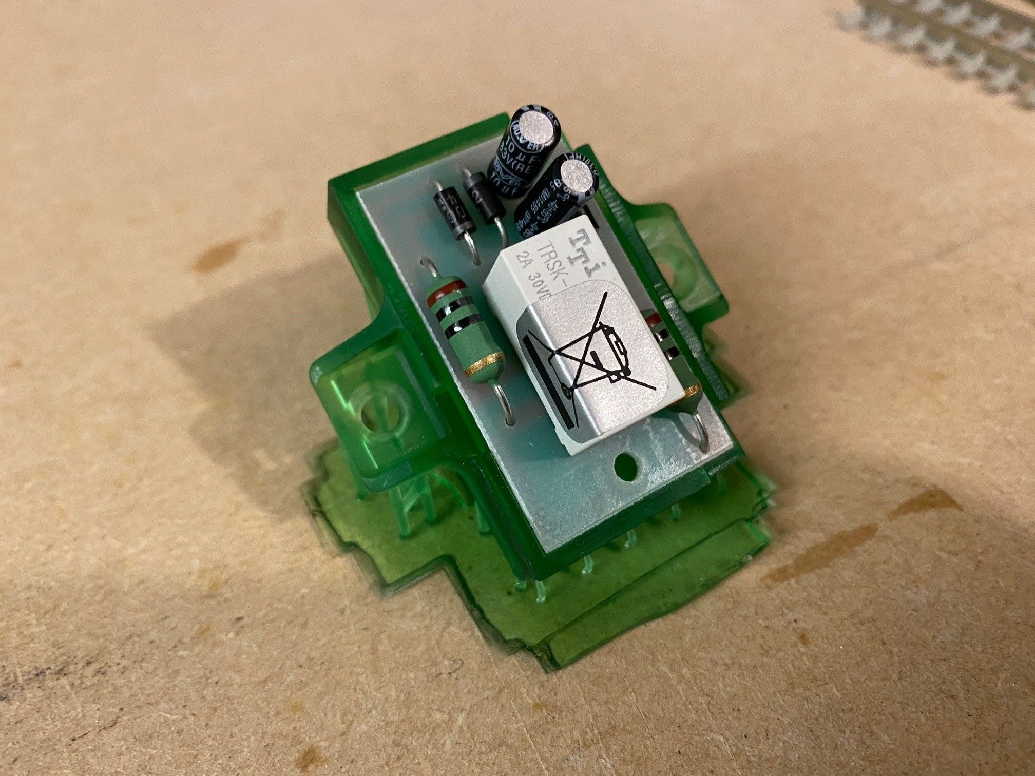 Model Railway BPDCC80 Gaugemaster Autofrog Mounting Bracket 3D print model_4