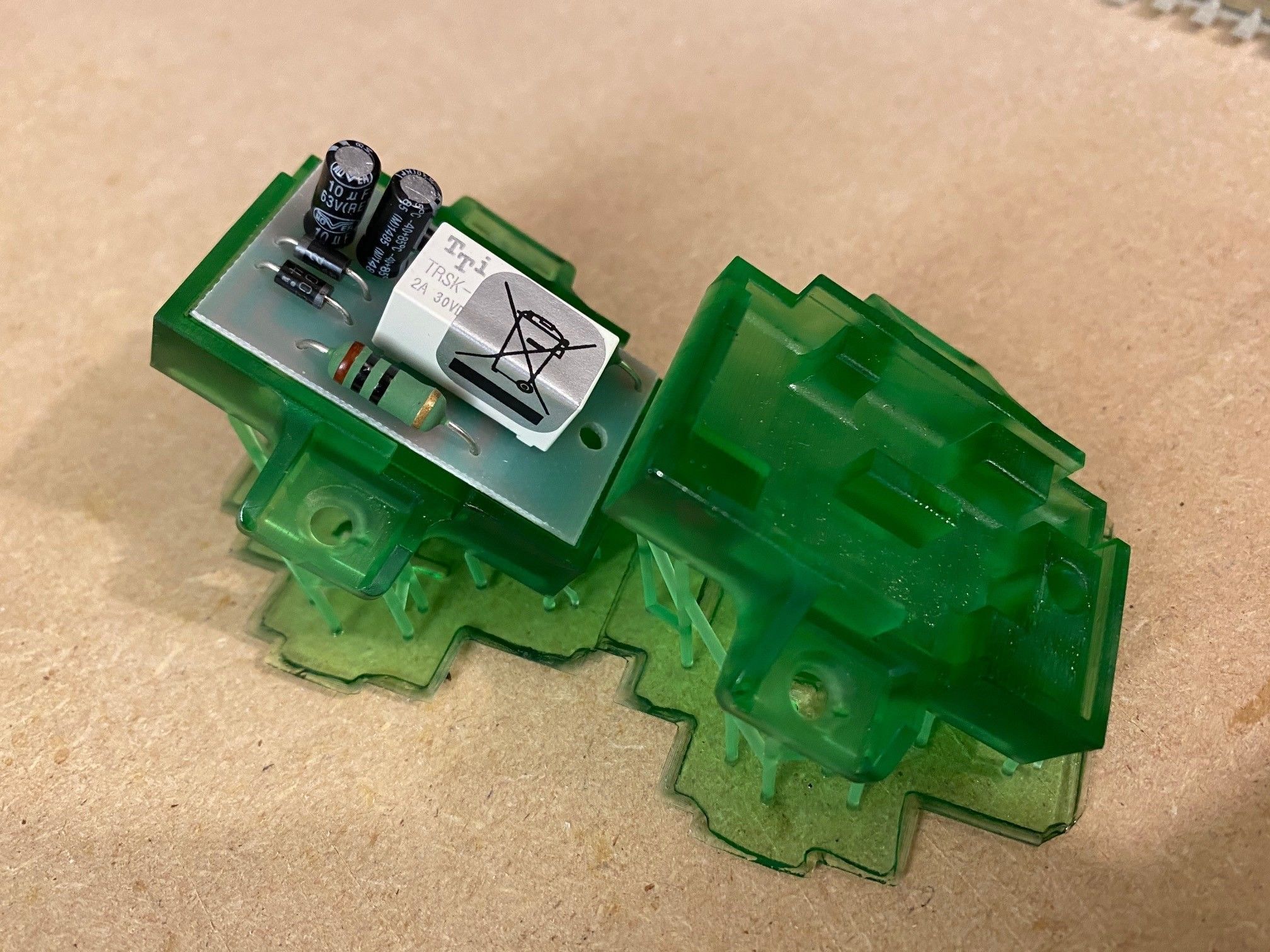 Model Railway BPDCC80 Gaugemaster Autofrog Mounting Bracket 3D print model_5