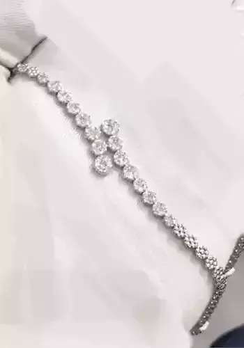 bracelet with diamonds