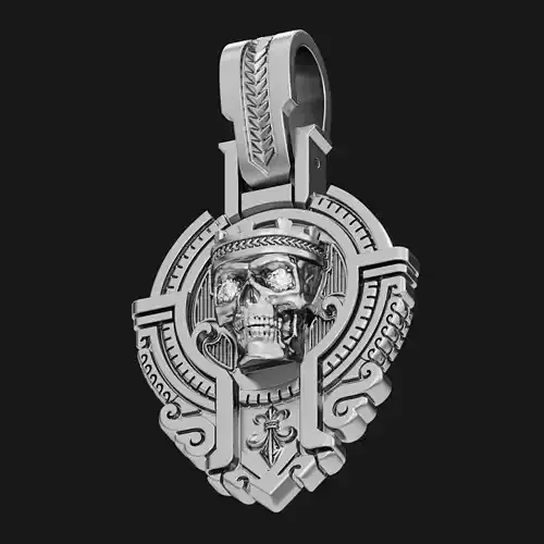 King skull pendant with diamonds