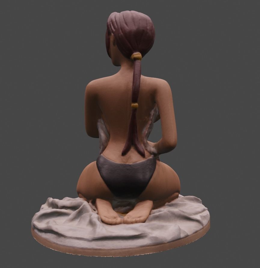 Lara Croft in bed 3D model_5
