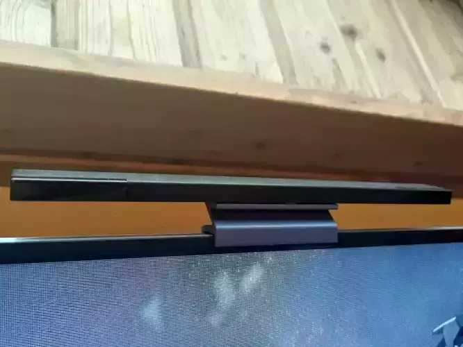 WII  WII U SENSOR BAR HOLDER