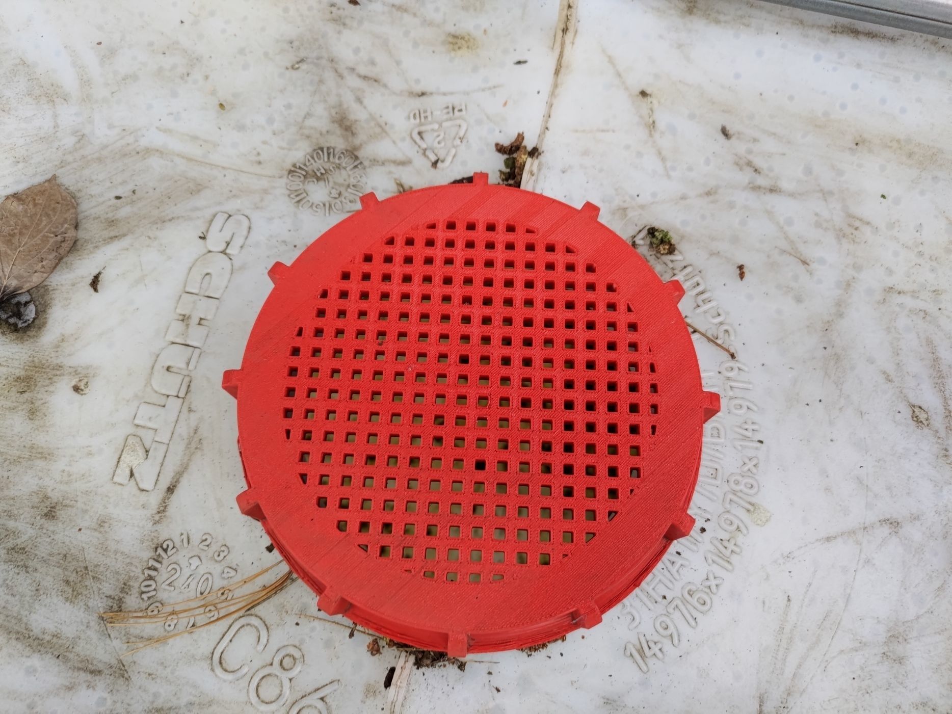 IBC TANK LID GRID diameter 163mm 3D print model_1