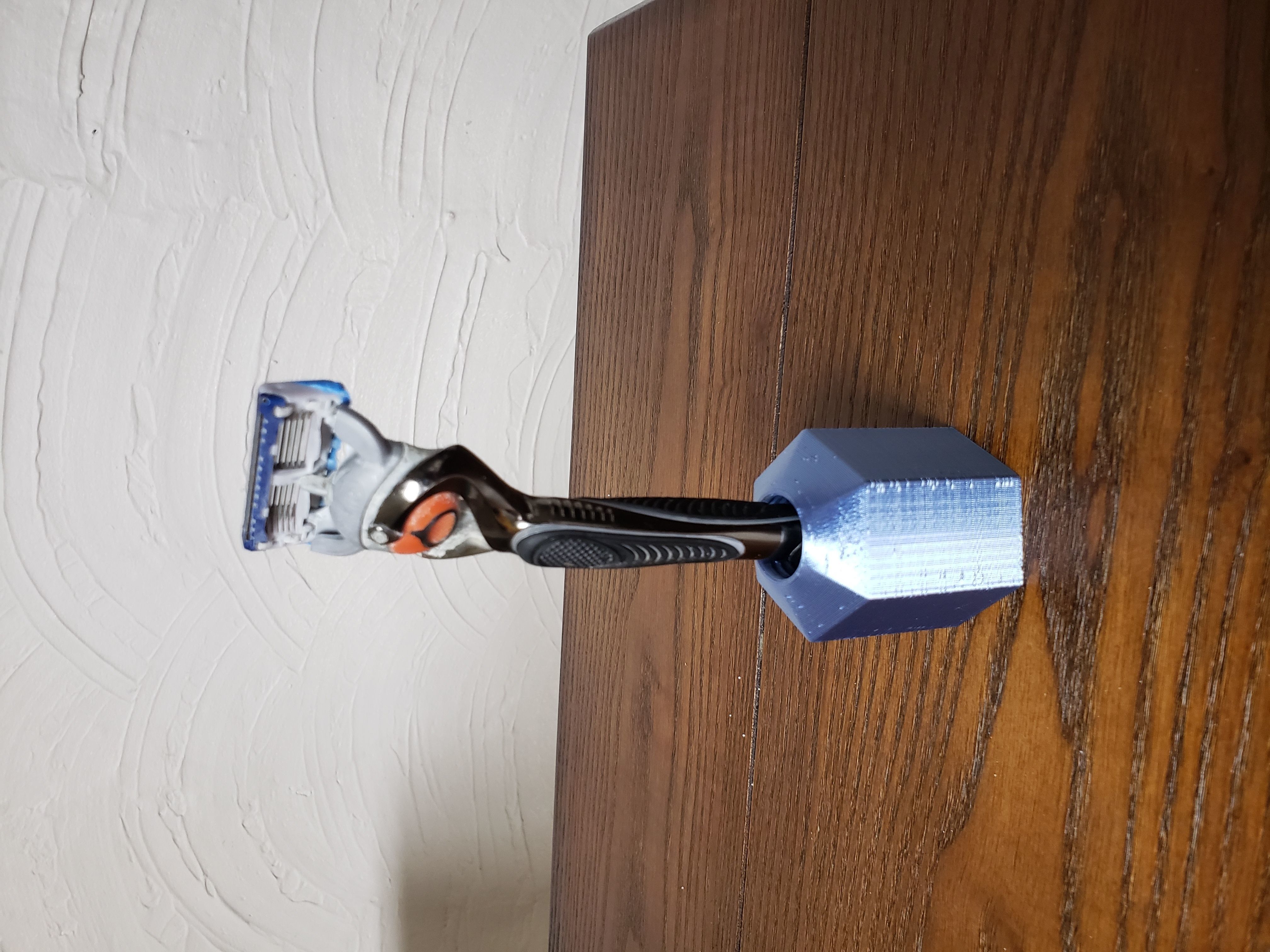 Lug Nut Razor Holder 3D print model_3