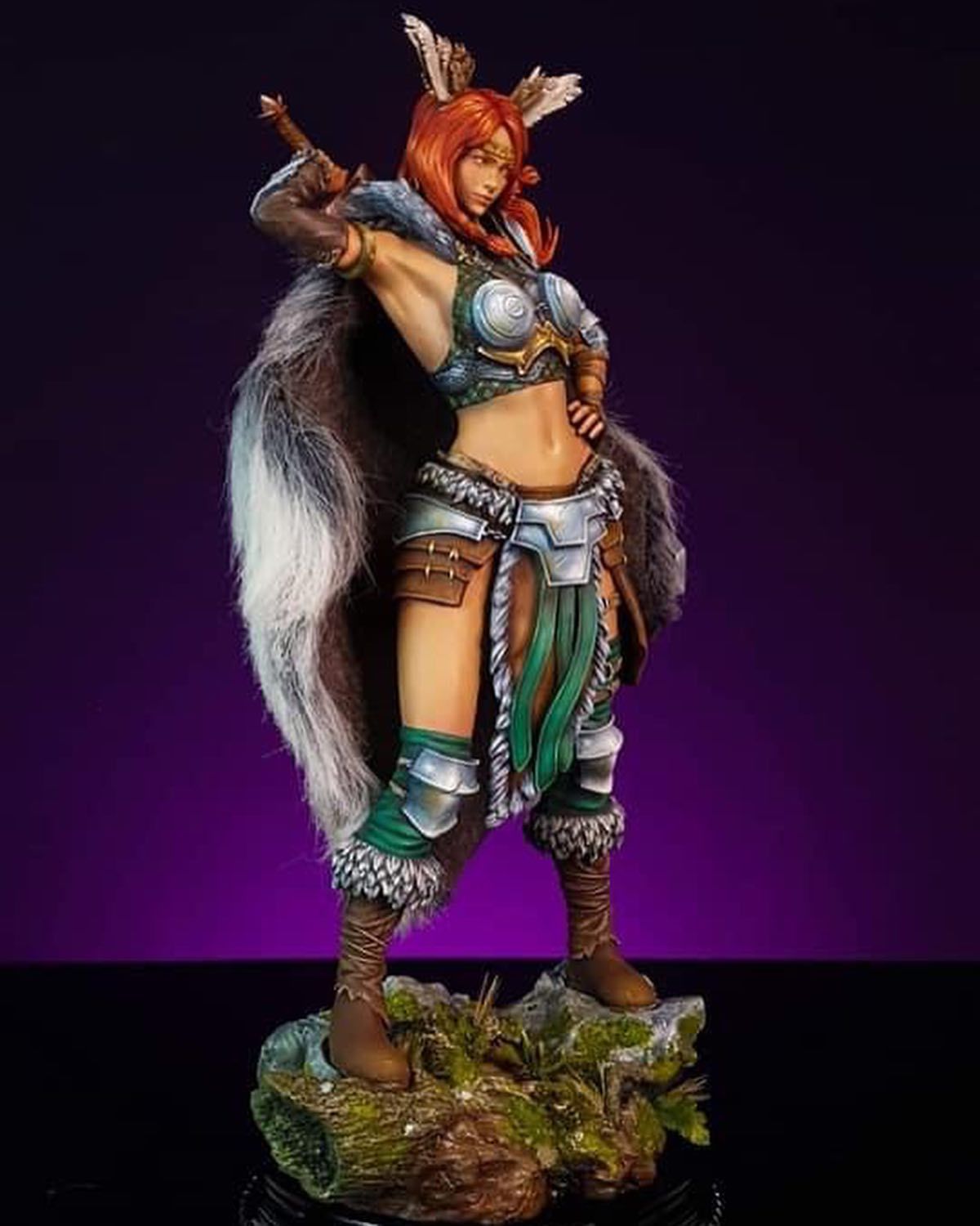 Guerreira statue of woman holding sword 3D print model_10