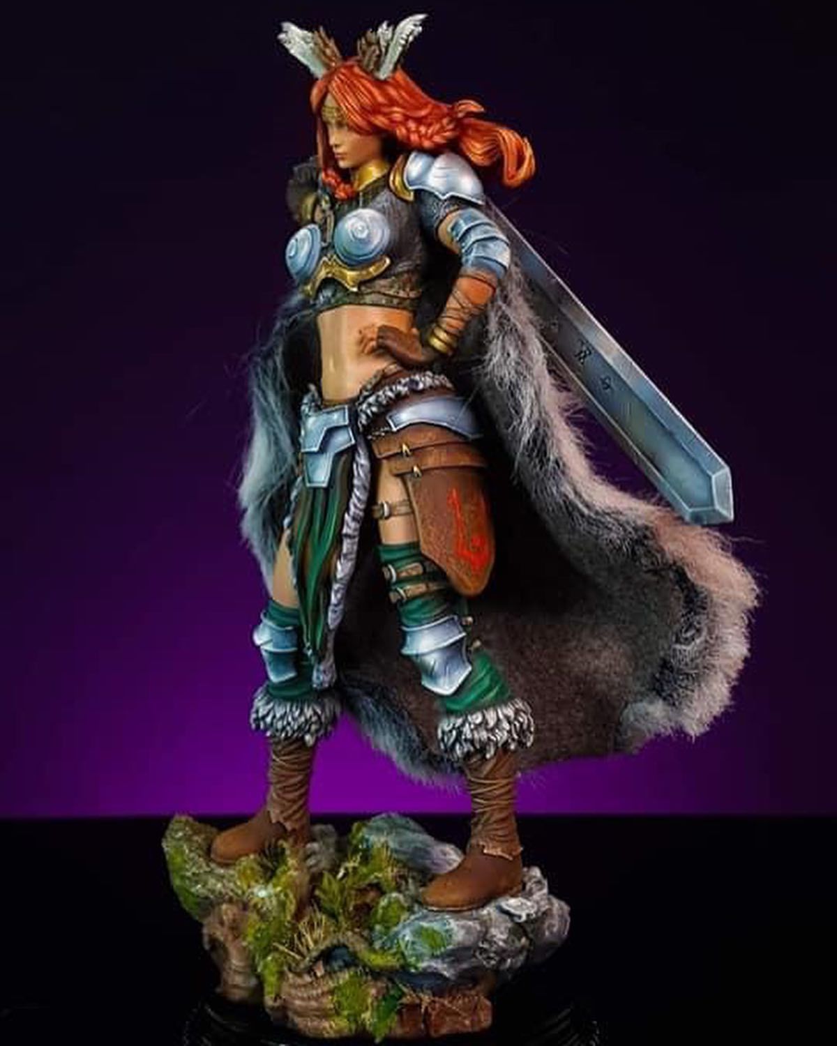 Guerreira statue of woman holding sword 3D print model_12