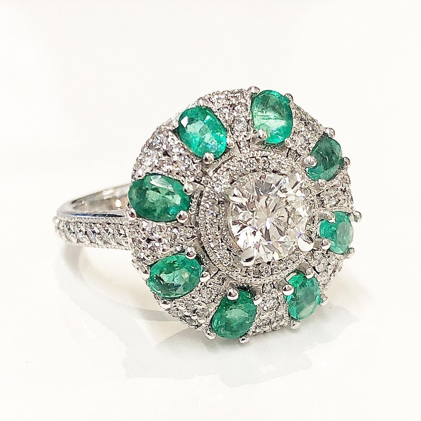 Fancy Round and Oval Gemstone Halo Ring 3D print model_7