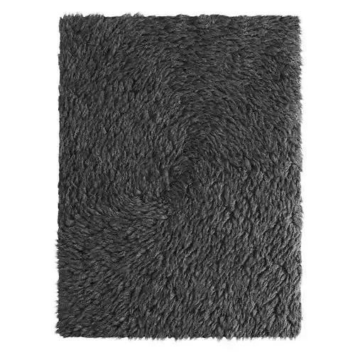 Tibetan rug with long fur