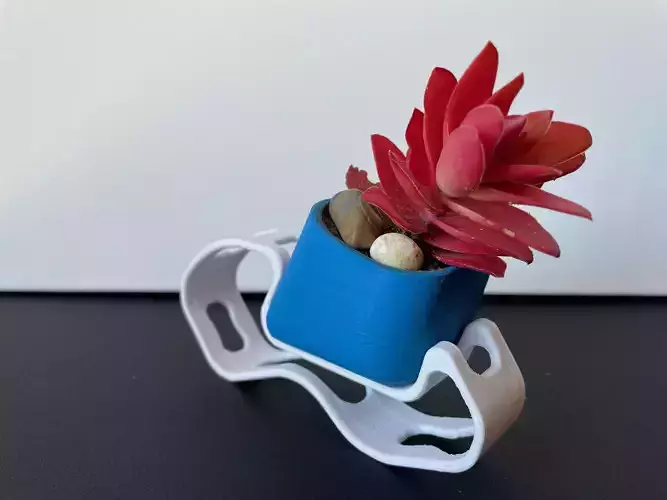 Abstract Planter
