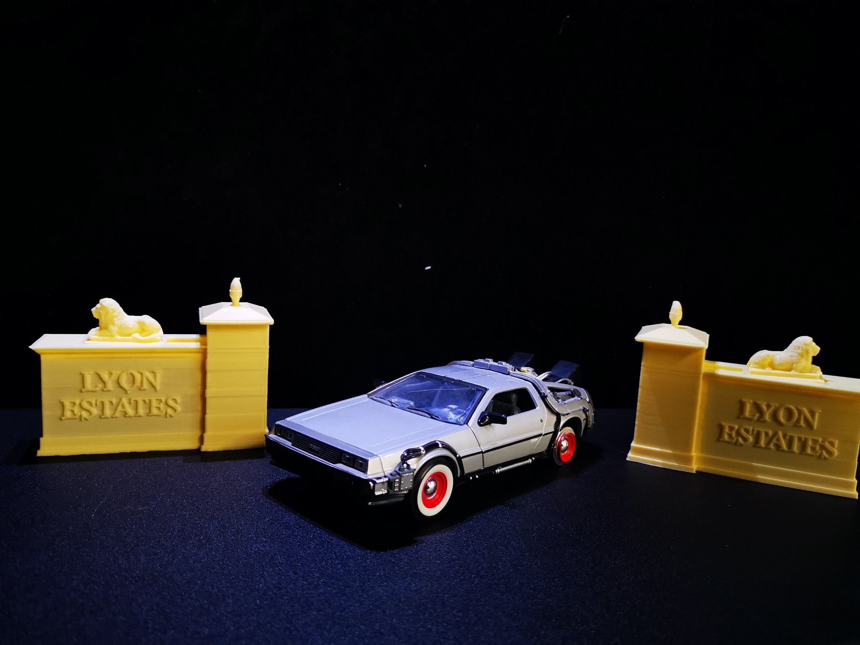 LYON ESTATES RETOUR VERS LE FUTUR 3D print model_4