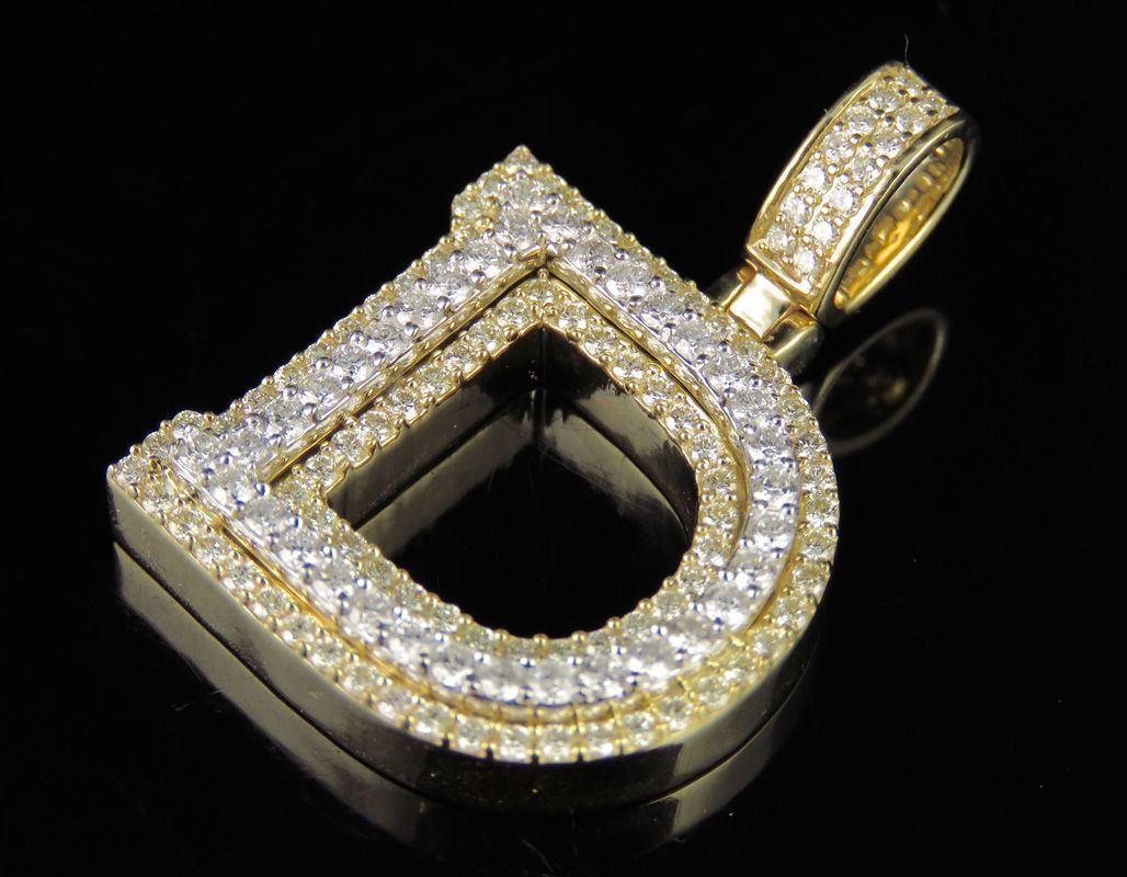 Latter D gold letter pendant with diamonds 3D print model_2