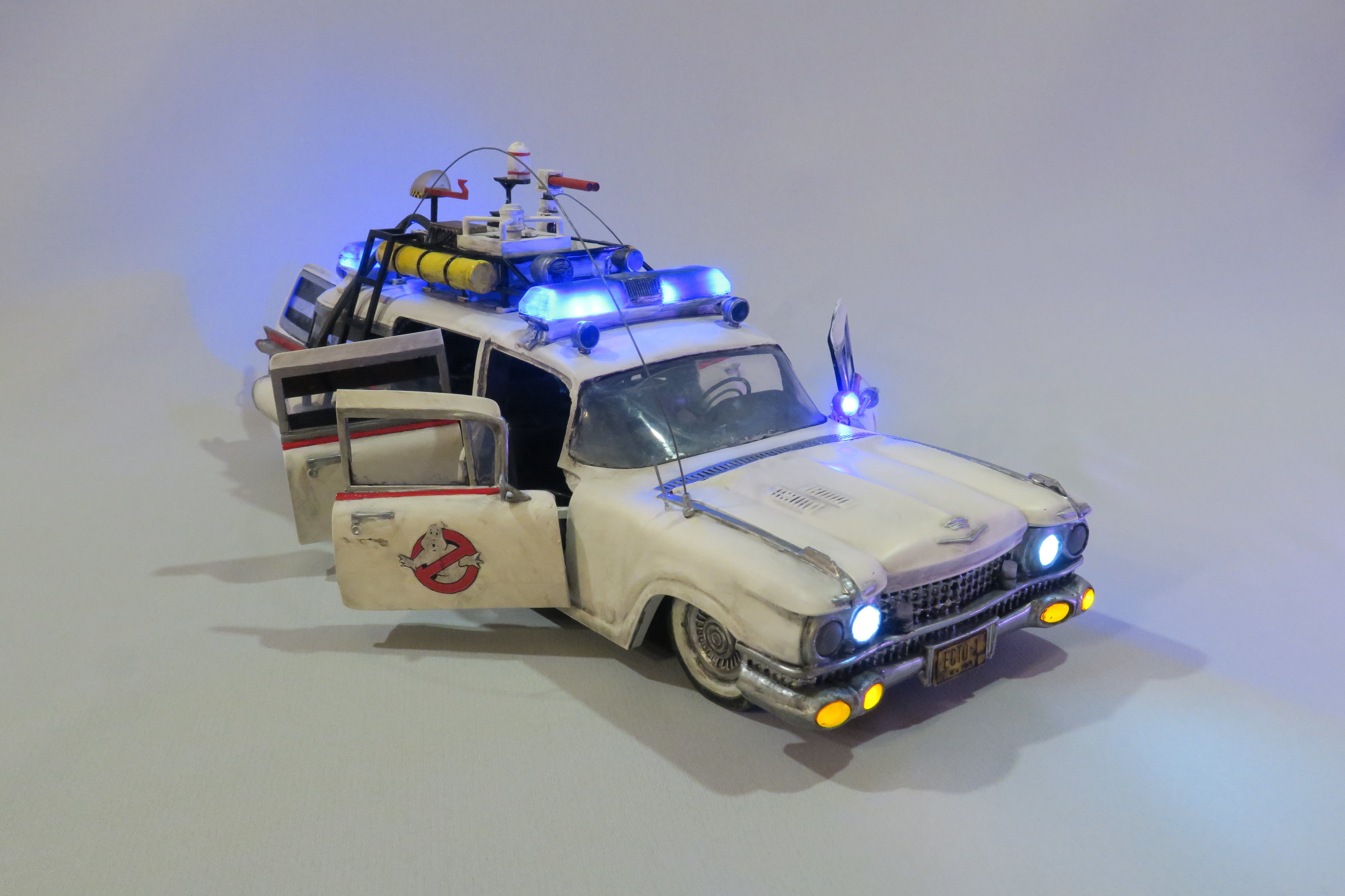 Ecto-1 with lights and sound and a detailed 90 page instruction 3D print model_2