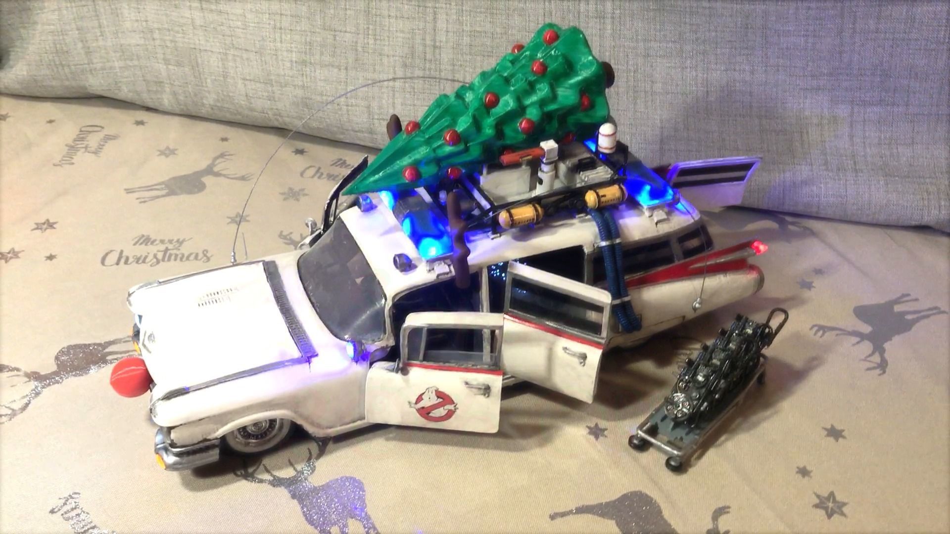 Ecto-1 with lights and sound and a detailed 90 page instruction 3D print model_14
