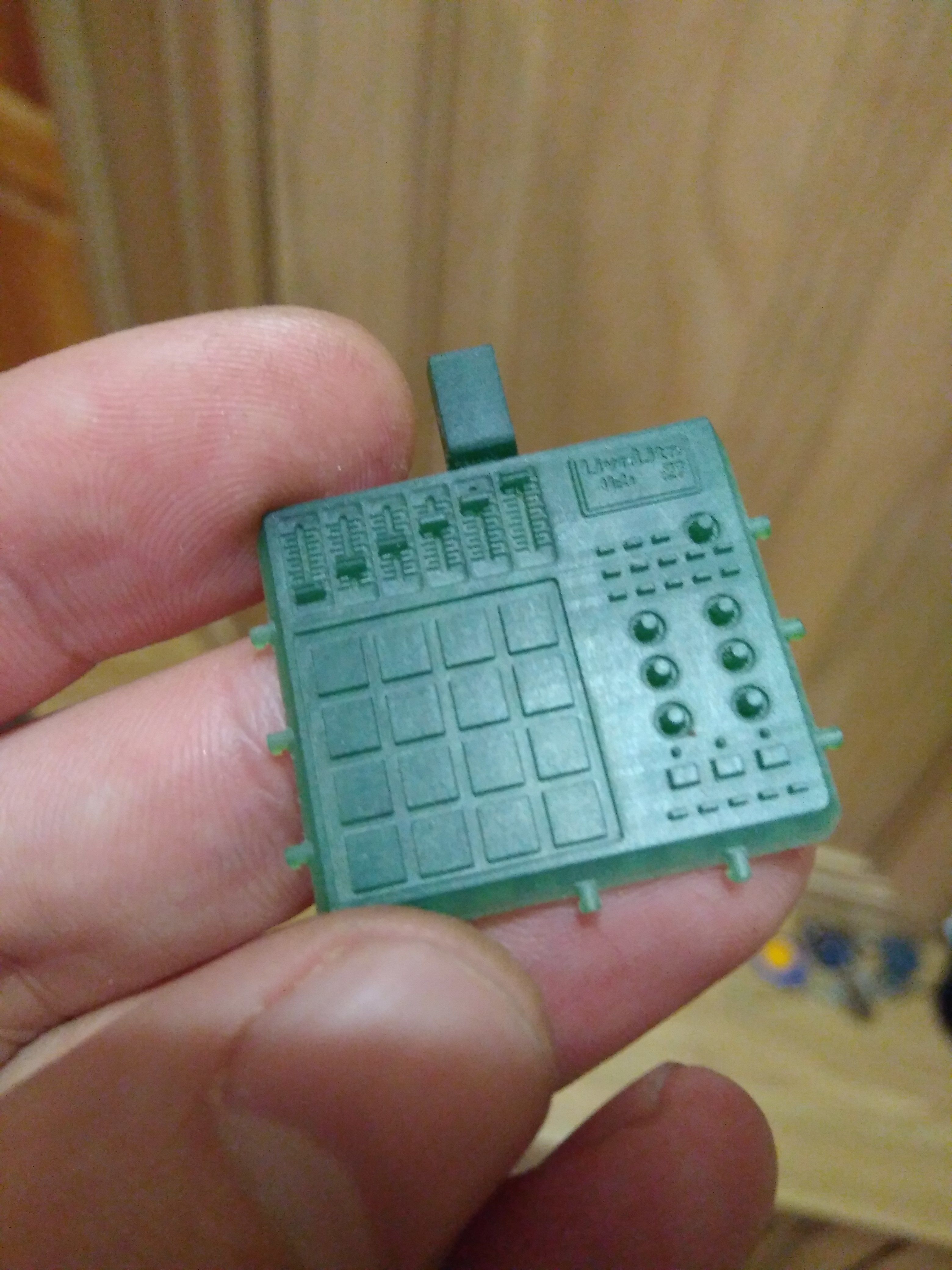 Pendant Akai MPD 3D print model_11