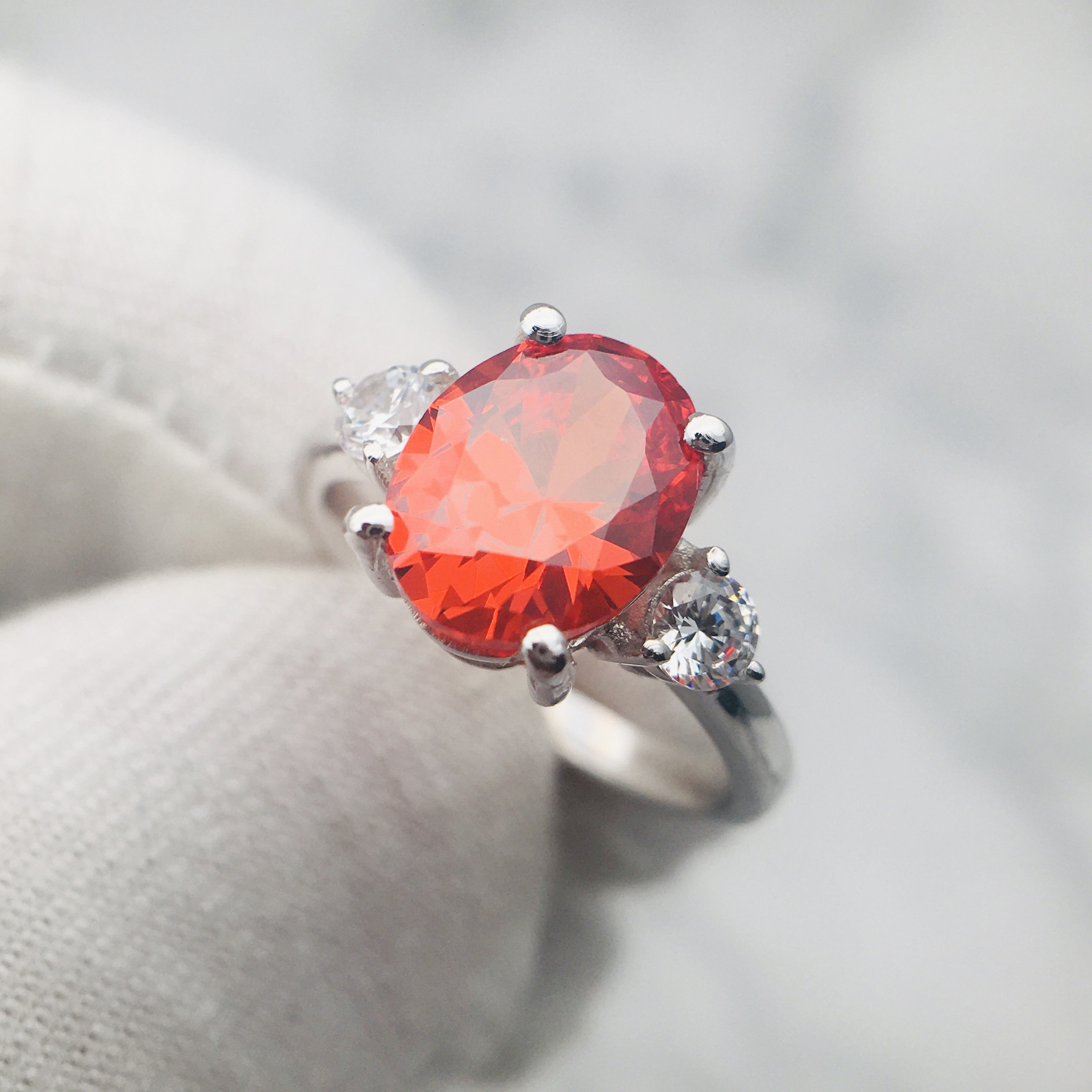 3DM Format Oval cut diamond promise ring for her 3D print model_3