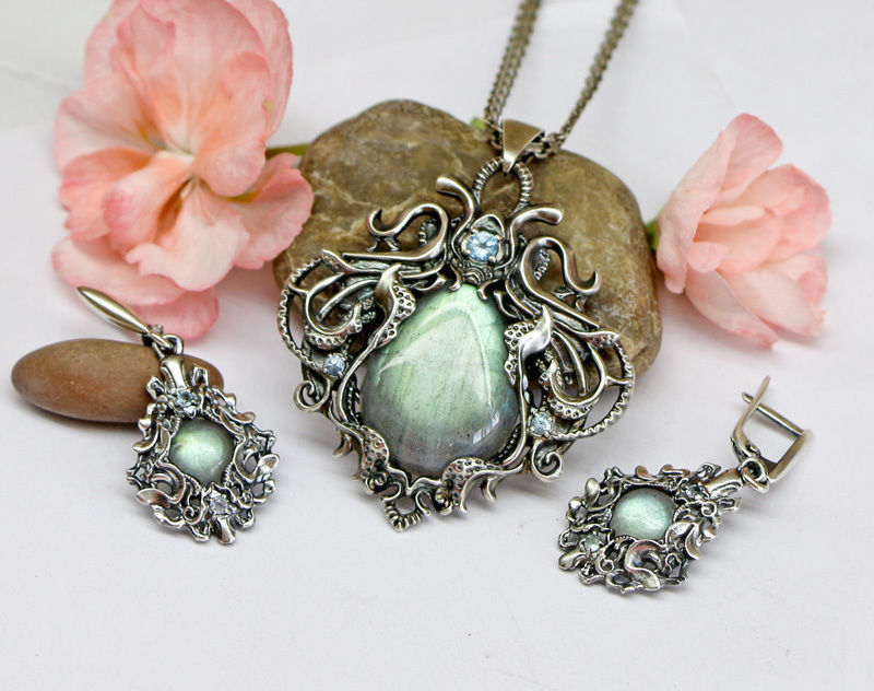 Dangle earrings with complex pattern in fantasy style 3D print model_6