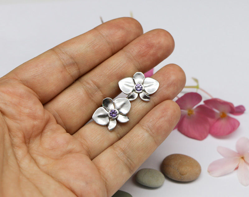 Stud earrings model in the form an orchid flower 3D print model_2